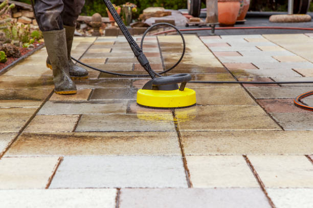 Playground Equipment Cleaning in Maryville, IL